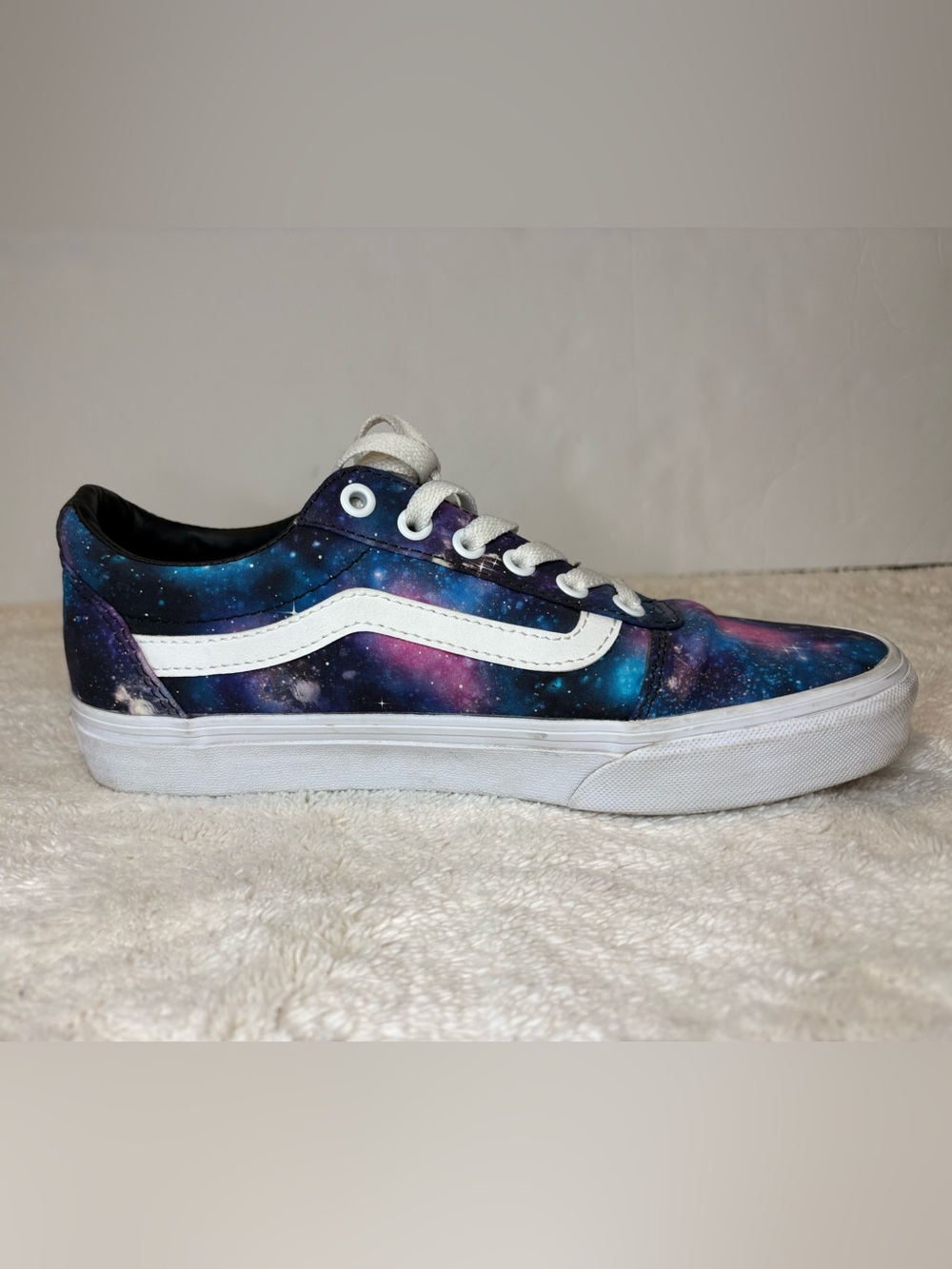 Vans Galaxy Print Low Top Sneakers - Purple & Blue Women’s Size 8 - Picture 7 of 10